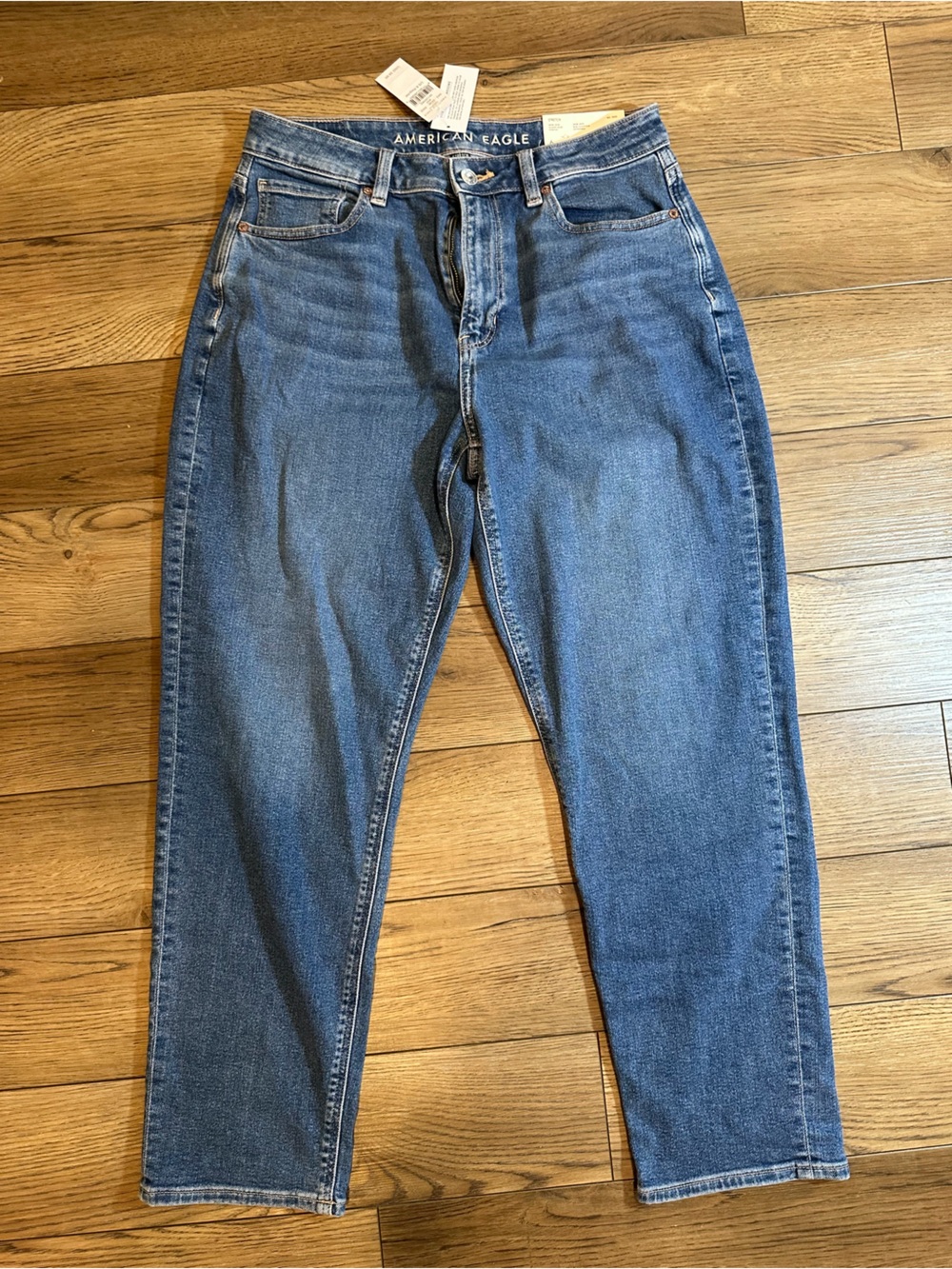American Eagle Outfitters Medium Wash Mom Straight-Leg Jeans